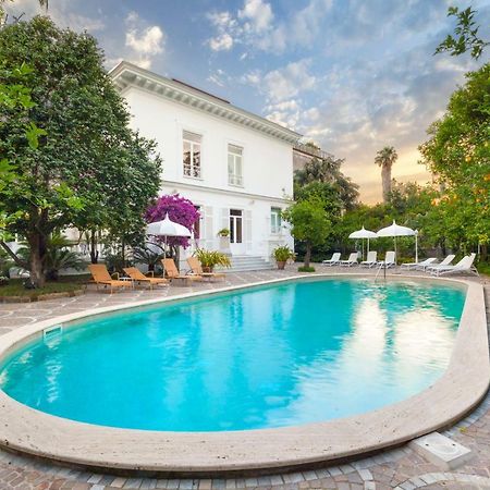 Relais Villa Savarese Sant'Agnello Buitenkant foto