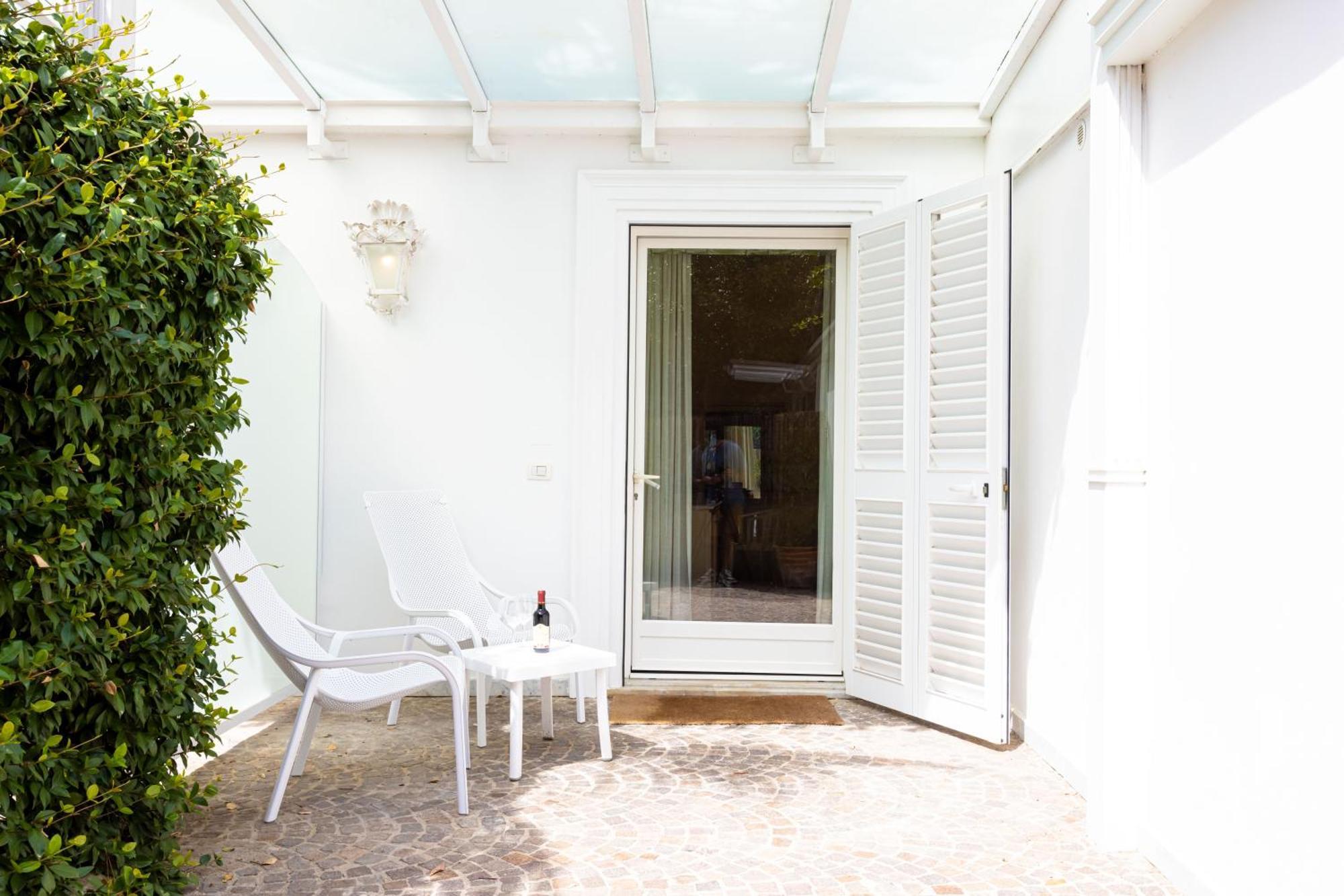 Relais Villa Savarese Sant'Agnello Buitenkant foto