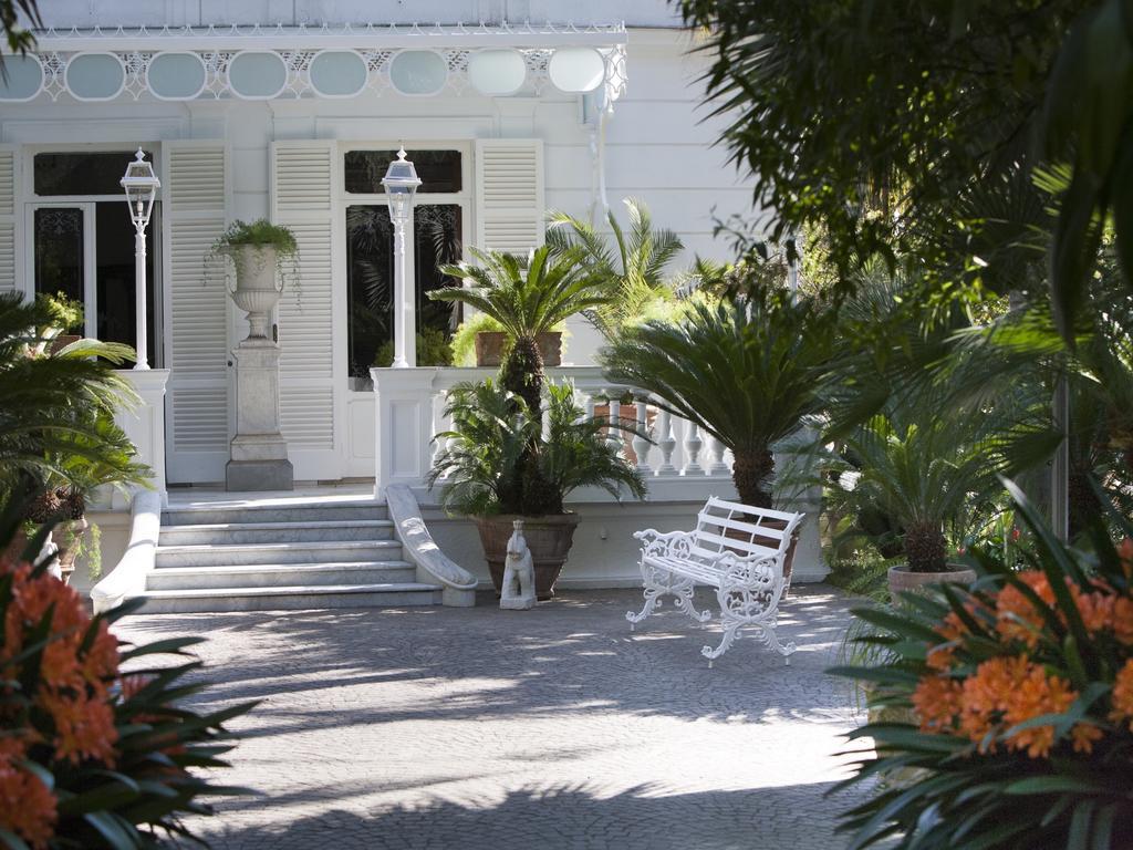 Relais Villa Savarese Sant'Agnello Buitenkant foto