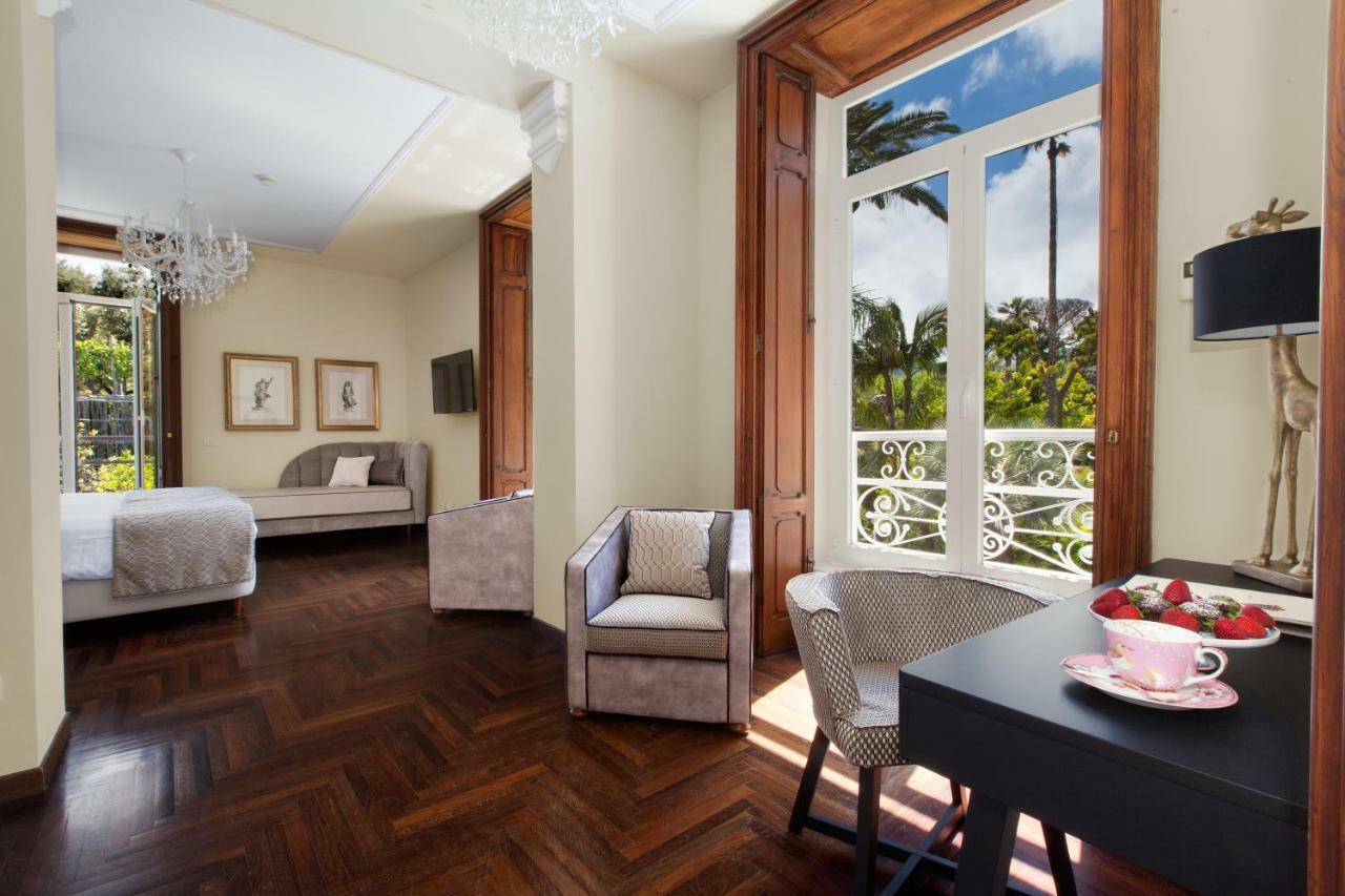 Relais Villa Savarese Sant'Agnello Buitenkant foto